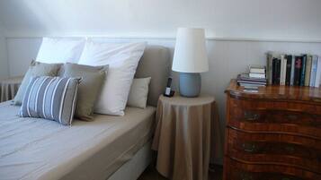 5 chambres, fer et planche Ă repasser, Wi-Fi gratuit, draps fournis