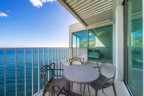 Barreirinha Front-Line Sea View II