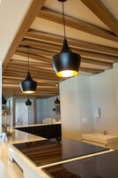 包含每日自助早餐