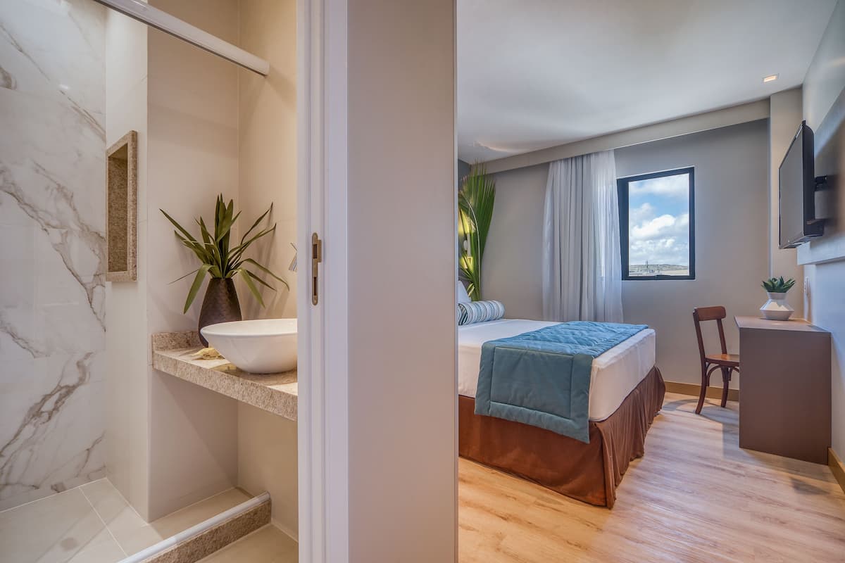 1 bedroom, minibar, in-room safe, individually decorated