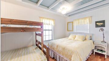 3 bedrooms, WiFi, bed sheets