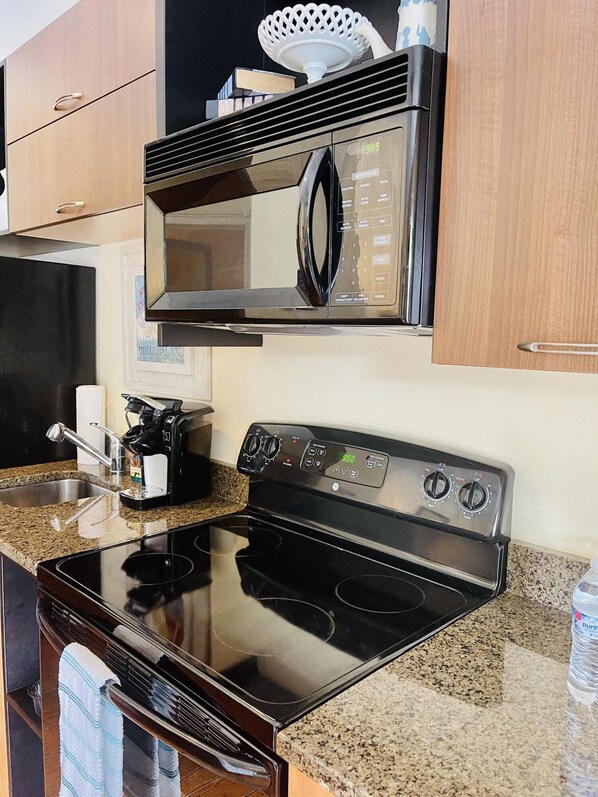 Microwave, oven, stovetop, coffee/tea maker