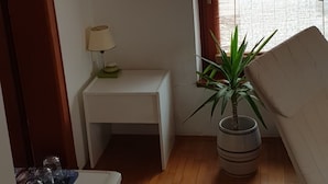 Uklassifisert bilde, 2 av 9, knapp