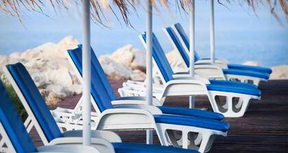 Family-friendly, cozy stone holiday house