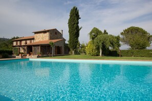 Outdoor pool - CHARMING ESTATE WITH POOL (Suvereto)
