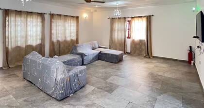 Charming 4-bed House in Kokrobite