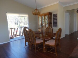 Dining - Blue Wren Retreat, Nannup - "Resting Place" (Nannup)