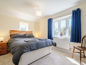 3 bedrooms, free WiFi, bed sheets