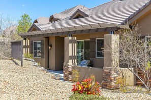 Exterior - Coral Oasis at Coral Ridge, 2 COMMUNITY POOLS, SNOWCONE MACHINE (Washington)