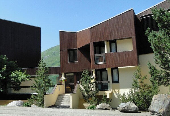 Exterior - travelski home select - Résidence Les Lys - 2 pièces 4/5 personnes A (Les Menuires)