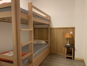 2 chambres, Wi-Fi, draps fournis