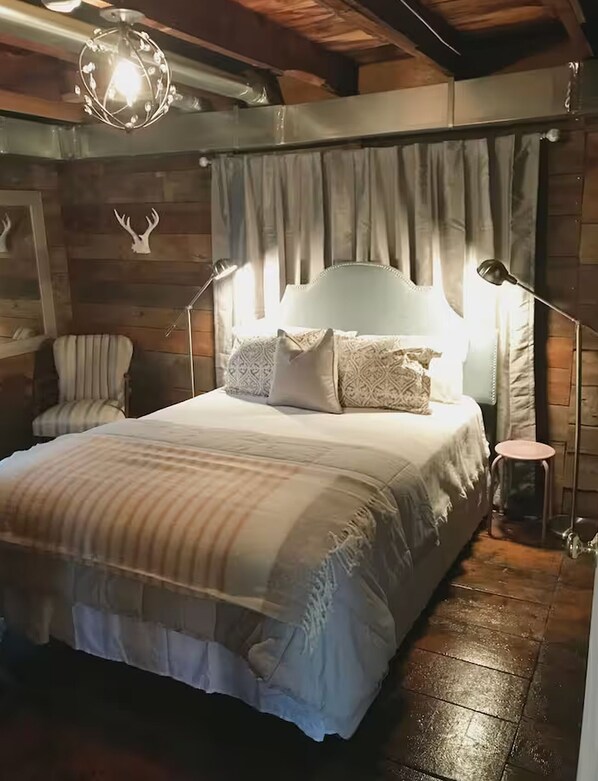 3 chambres, fer et planche à repasser, Wi-Fi gratuit, draps fournis