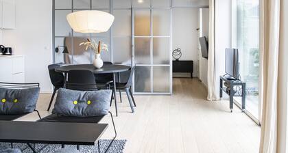 The Beach Gardens by Daniel&Jacobâs