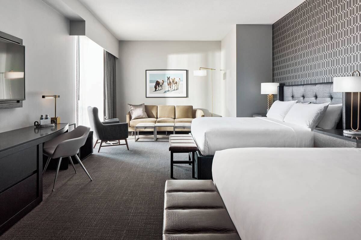 Room, Multiple Beds, Accessible, Bathtub (Mobility, Guest Room)
