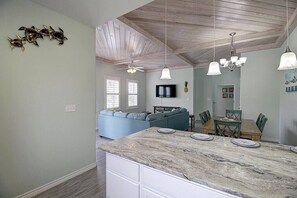 Interior - Piggy's Perch- 2 Balconies | Direct Pool Access (Port Aransas)