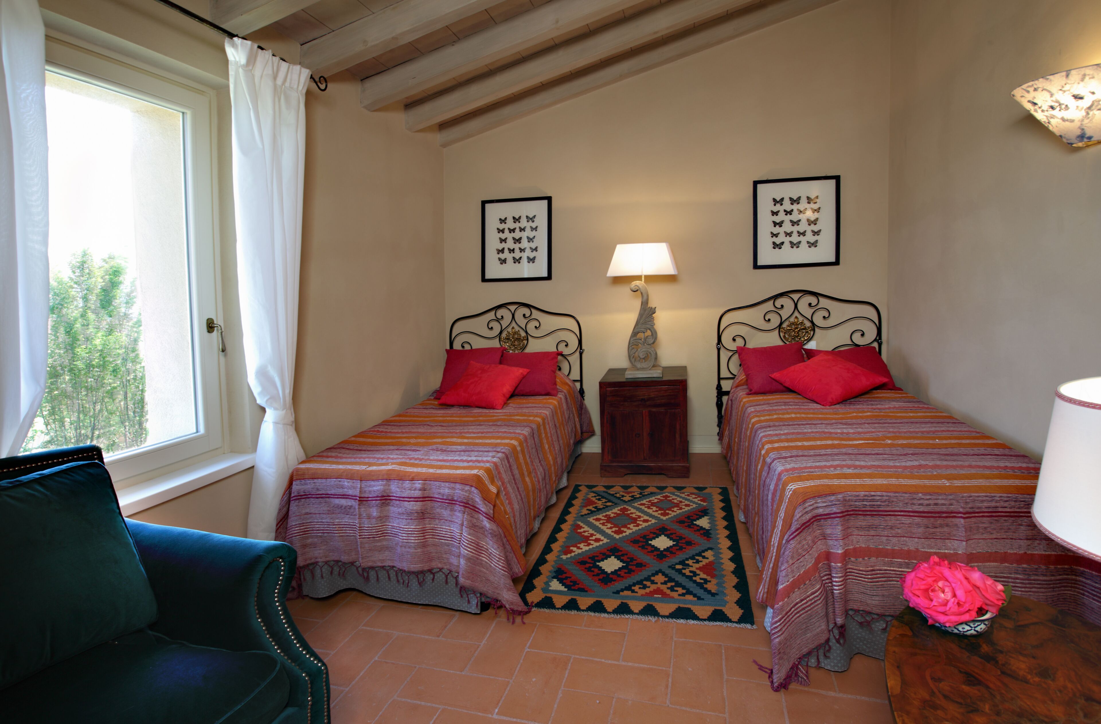 3 室のベッドルーム、アイロン / アイロン台、旅行用ベビーベッド、WiFi (無料)