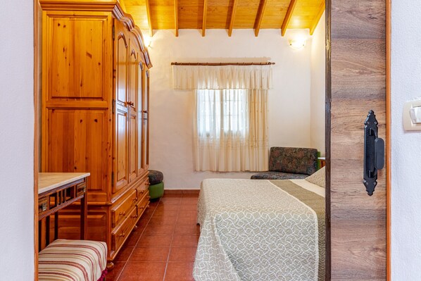 1 Schlafzimmer, Bügeleisen/Bügelbrett, Reisekinderbett, kostenloses WLAN