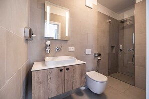 Superior Family Room | Badezimmer | Haartrockner