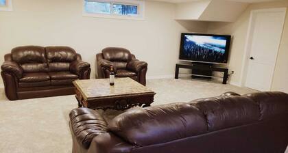 Gorgeous cottage is only a two hour from Toronto