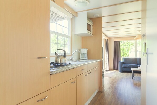 Fridge, microwave, coffee/tea maker
