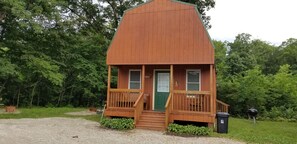 Exterior - Loft Cabin #3 near beautiful Cedar River. (Letts)
