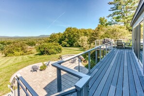Terrace/patio - Panoramic Views, Indoor Pool by Evergreen Home (West Stockbridge)