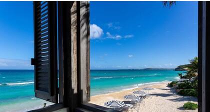 Sea Villa at Long Bay Villas: Privacy, 5-star service, butler, on secluded beach