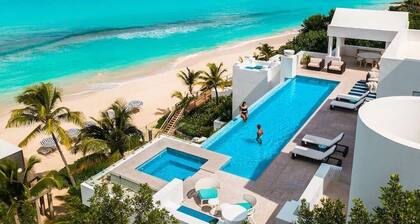 Sea Villa at Long Bay Villas: Privacy, 5-star service, butler, on secluded beach