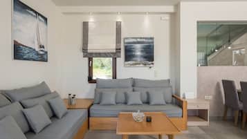 Familievilla | Oppholdsrom | Flatskjerm-TV