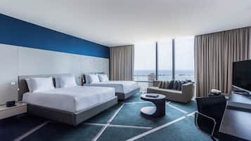 Egyptian cotton sheets, premium bedding, down comforters, pillowtop beds