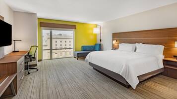 1 quarto, roupas de cama premium, edredons de pluma, cofres nos quartos