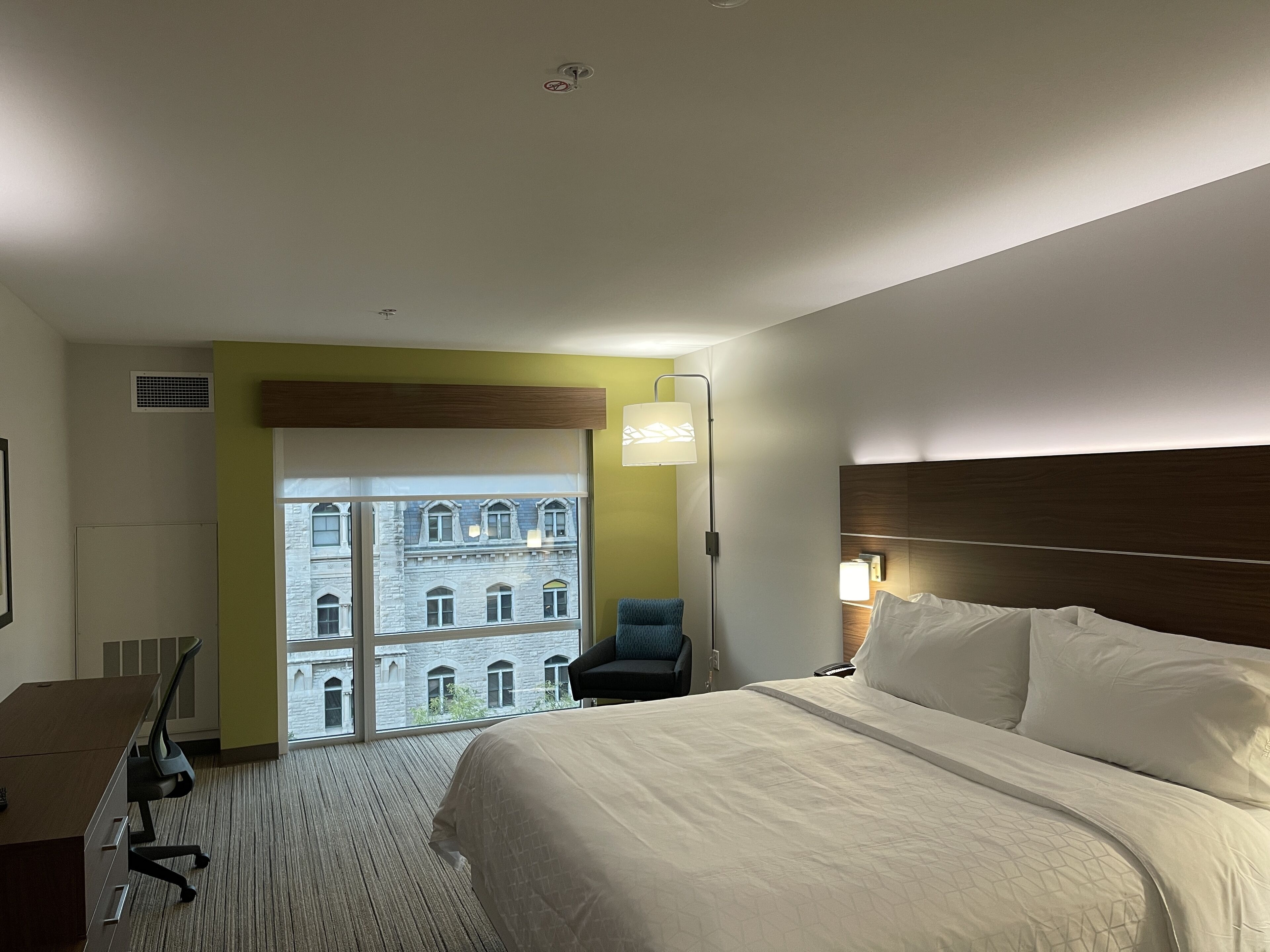 1 bedroom, premium bedding, down duvets, in-room safe