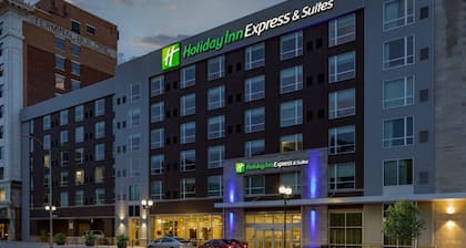 Holiday Inn Express & Suites Lincoln Downtown by IHG
