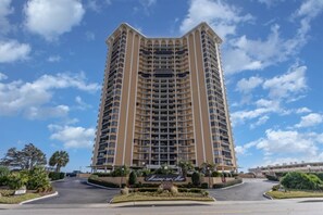 Exterior - Beachfront condo w/ pool & balcony (Myrtle Beach)