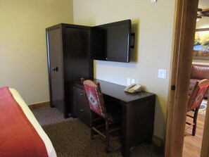 2 bedrooms, free WiFi - Easter in the Smokies + Water Park (Gatlinburg)