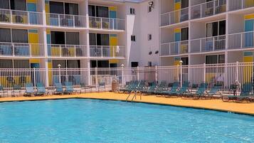 Seasonal outdoor pool