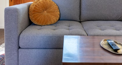 Hues Casita - Airy Studio Near U of A