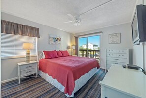 3 dormitorios, tabla de planchar con plancha, wifi gratis y ropa de cama