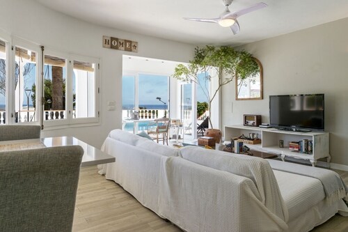 Villa German 114 located just 5 minutes walk from the beach