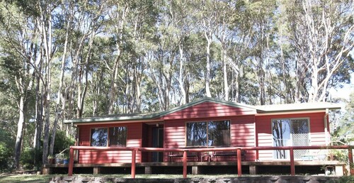 Bush & Beach Retreat - Amaroo Avenue 7