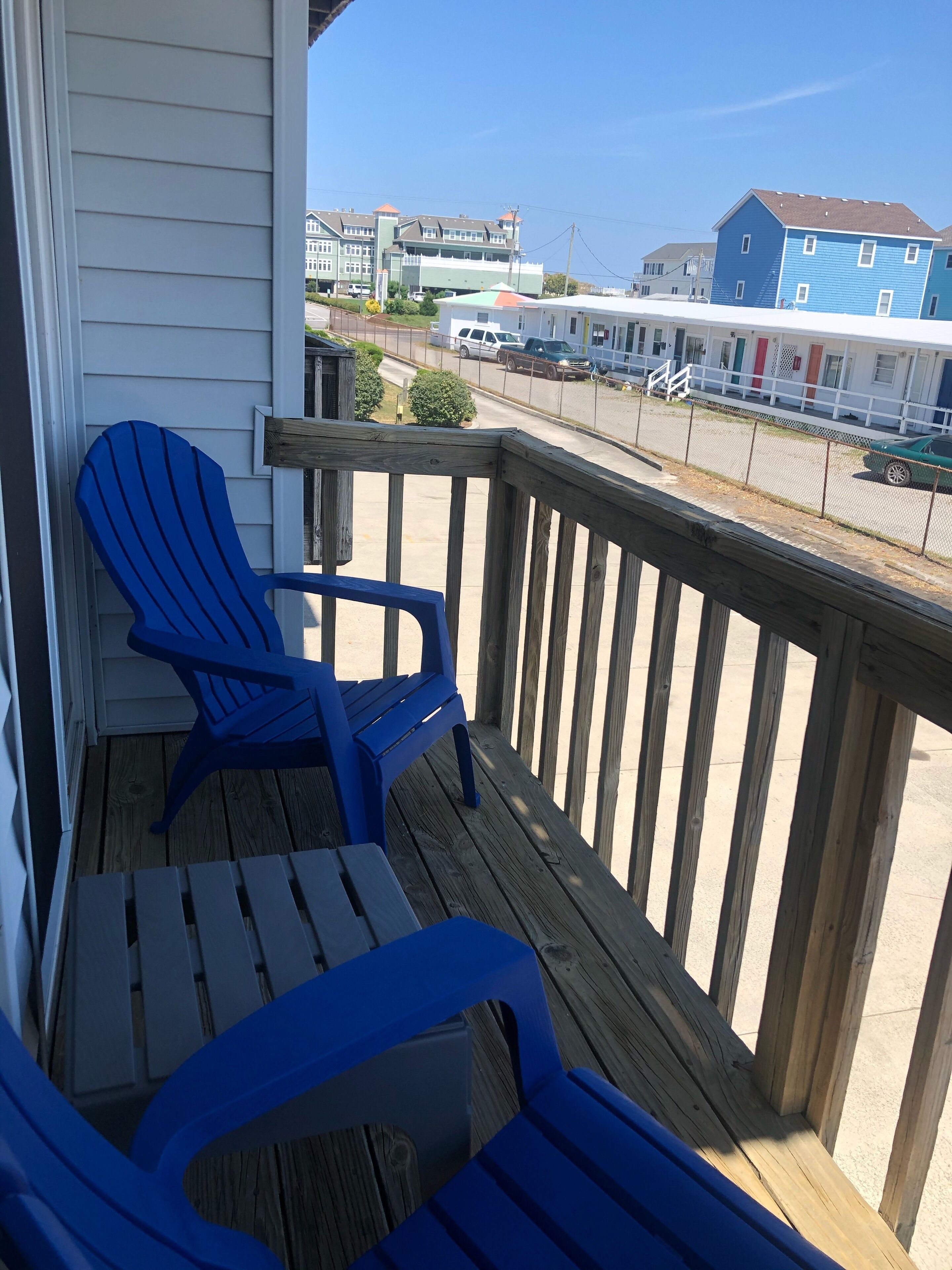 Both bedrooms lead to balcony