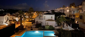 Holiday Villa Golf & See View