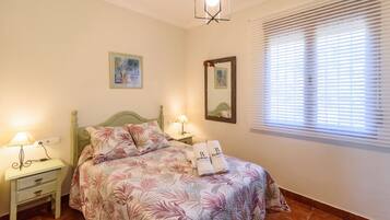 2 chambres, lit parapluie, Wi-Fi