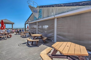Terrace/patio - Cozy Myrtle Beach Escape with Resort Amenities! (Myrtle Beach)