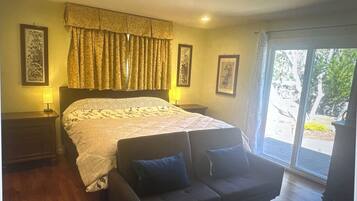 3 Schlafzimmer, Schreibtisch, Bügeleisen/Bügelbrett, kostenloses WLAN