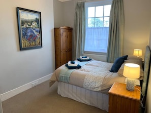 Apartamento, várias camas | 2 quartos, ferros/tábuas de passar roupa, Wi-Fi de cortesia