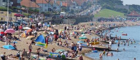 Apartment, Multiple Beds | Beach | Beach nearby