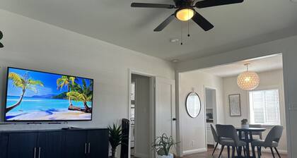 Huntington Highlight-Pool, Patio, Close To Beach