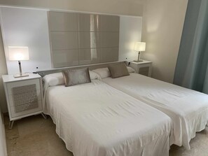 2 bedrooms, iron/ironing board, travel crib, free WiFi