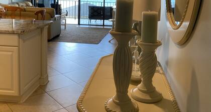 Beautiful oceanfront condo